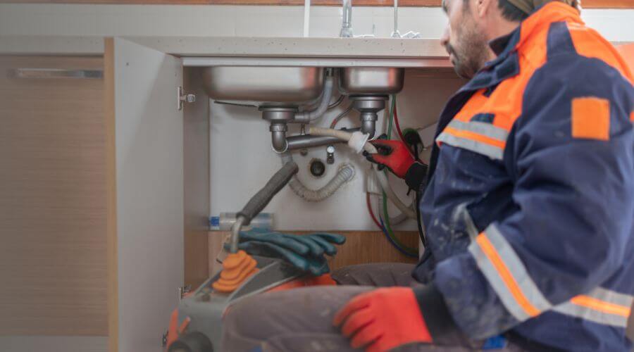 Expert burst pipe repair services in Center Point, TX